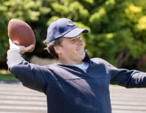 Tom Finks, Pro Sports Experience, LLC is the Official Youth Football Camp partner of the Chicago Bears, Green Bay Packers, NFL Alumni Association and USA Football.